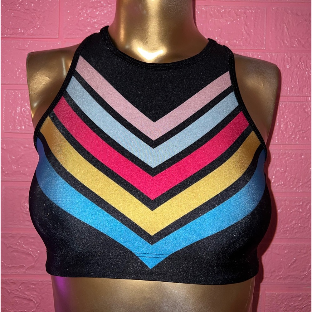 Gold Sheep Radical Rainbow Chevron Leggings #goldsheep #leggings #croptops